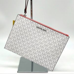 Michael Kors JST XL Zip Clutch Wristlet